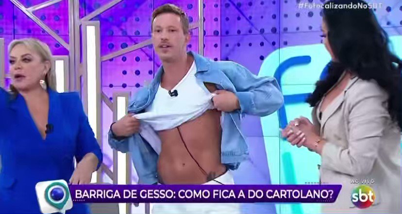 “Fofocalizando” é acusado de assediar repórter ao vivo