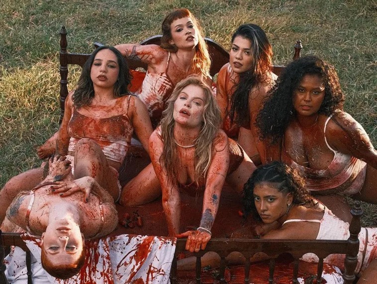 Bastidores de clipe polêmico de Luísa Sonza mostra dançarinas com ânsia de vômito