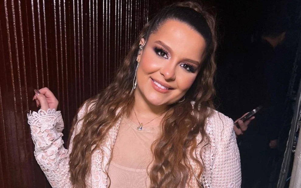 Maiara revela doença e começa tratamento