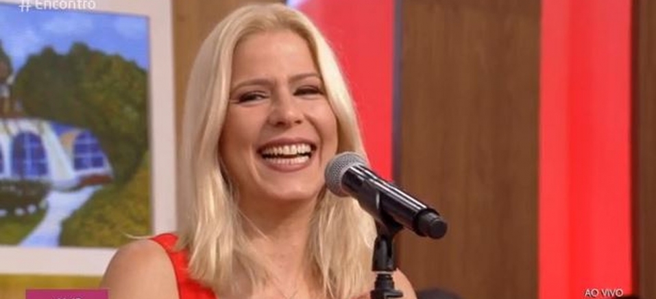 Paula Toller cancela shows após acidente sério