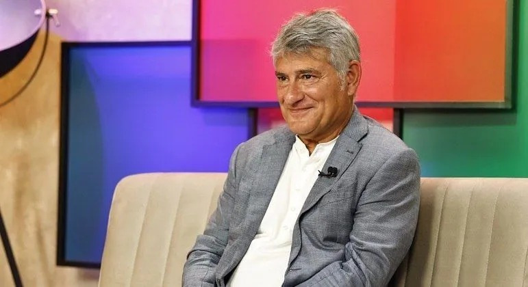 Cléber Machado afirma ter sido enganado pela TV Globo: “Não chorei”
