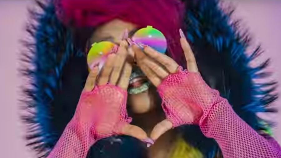 Karol Conká foi censurada na Record TV por causa de sexo oral