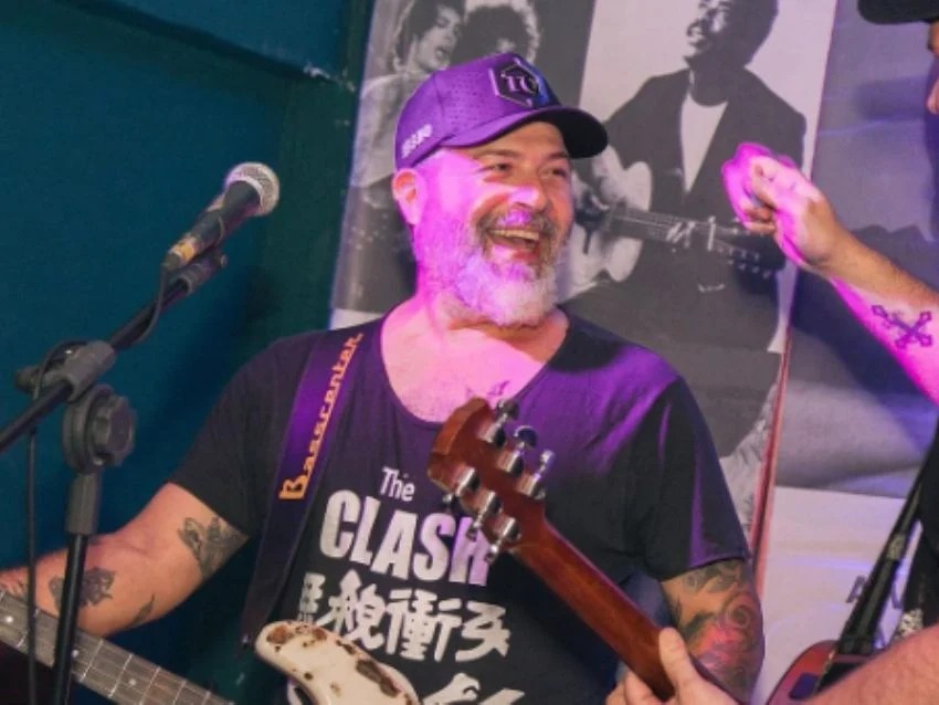 Mingau, da banda Ultraje a Rigor, foi baleado após comprar drogas