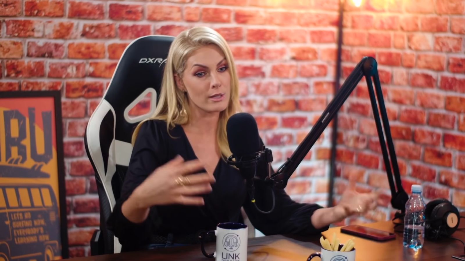 Ana Hickmann revela que se casou aos 16 anos e explica motivo: “Mais rápido”