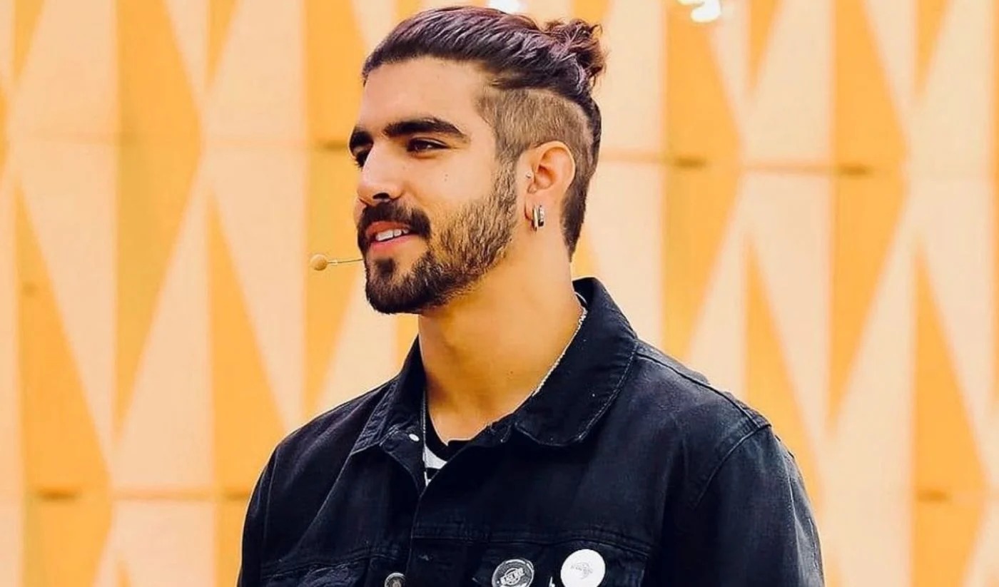 Caio Castro sofre mais um acidente automobilístico