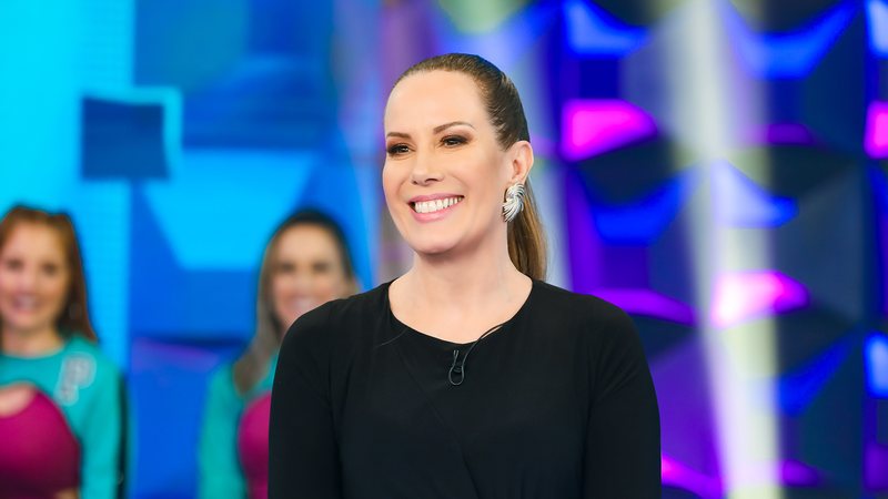 Regina Volpato fala sobre seu retorno ao SBT