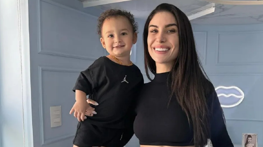 Bianca Andrade sofre acidente de carro com o filho, no Rio de Janeiro