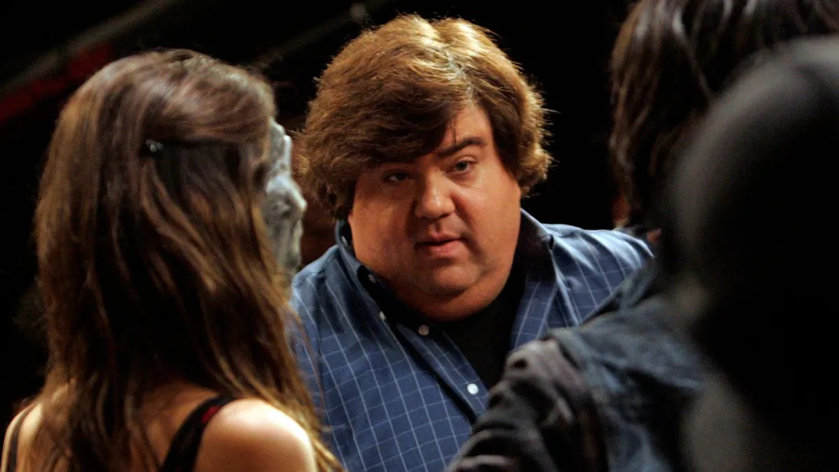 Dan Schneider responde a doc que o acusa de traumatizar atores mirins na Nickelodeon