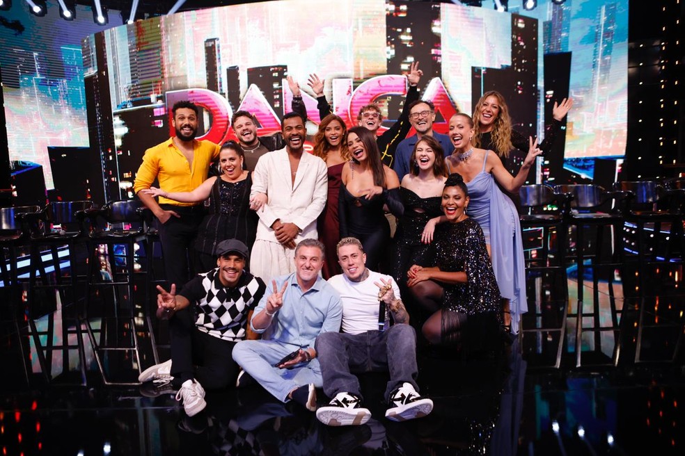 “Dança dos Famosos” alavanca audiência do “Domingão com Huck”