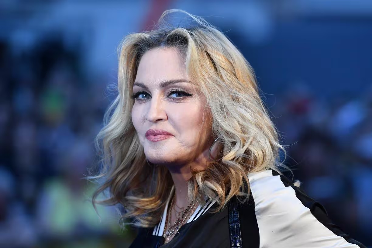 Fã cadeirante se pronuncia após Madonna reclamar que ela estava sentada durante show