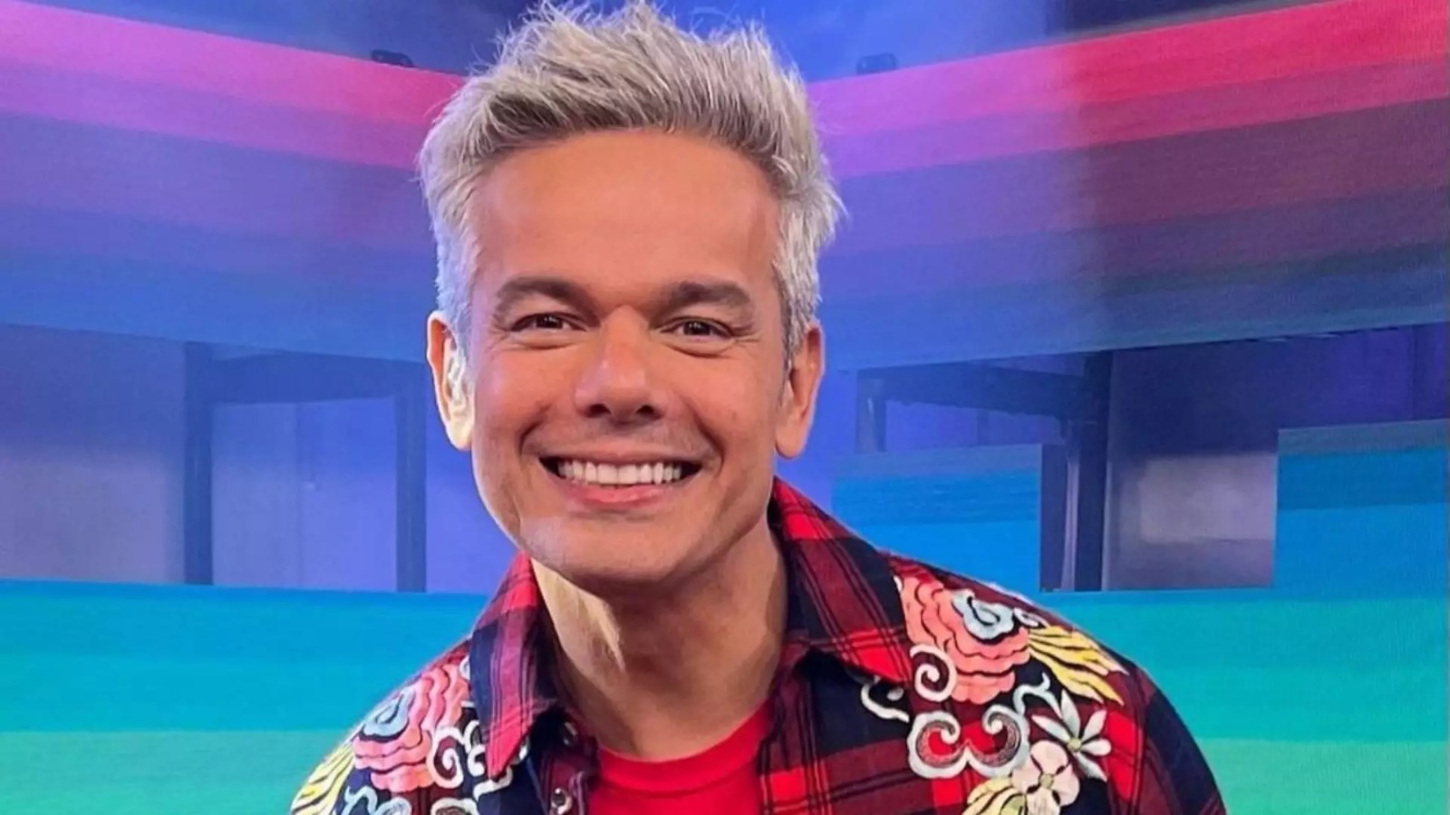 Motivo de Otaviano Costa ter sido cortado do SBT vem à tona
