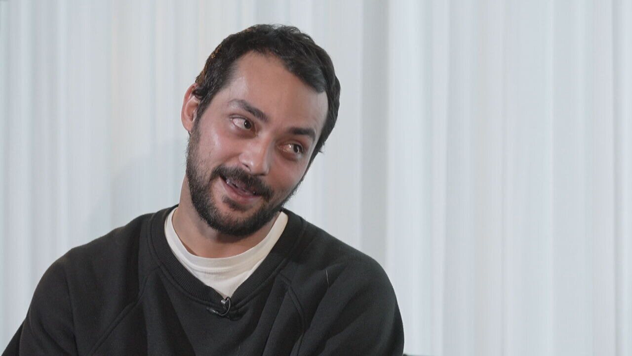 “Minha vida é um drama trágico”, afirma o humorista Eduardo Sterblitch