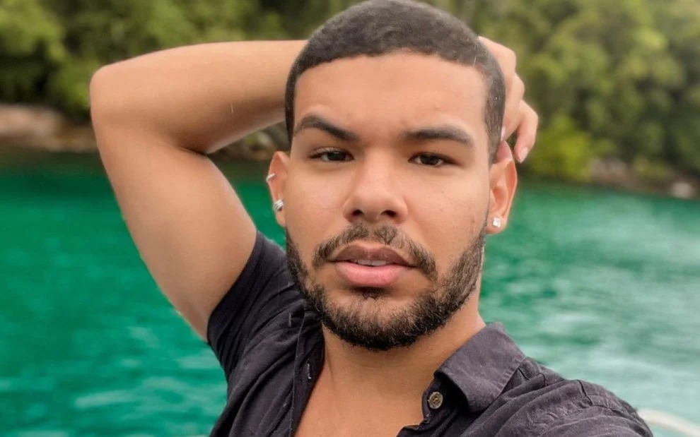 Vyni expõe problemas por conta de ataques que recebe internet: “Eu, sinceramente, desisto”