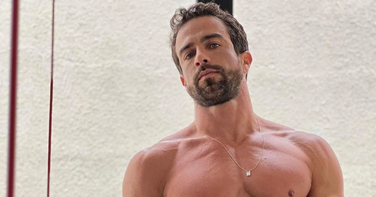 Erasmo Viana se pronuncia após ter vídeo íntimo vazado na internet: “Aqui é terra de ninguém”