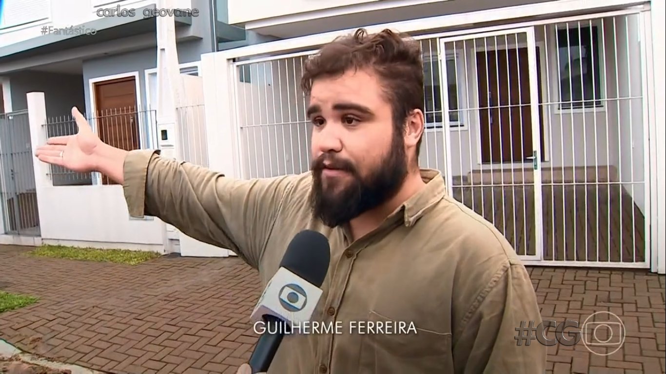 Homem é flagrado pela TV Globo vendendo água de doações