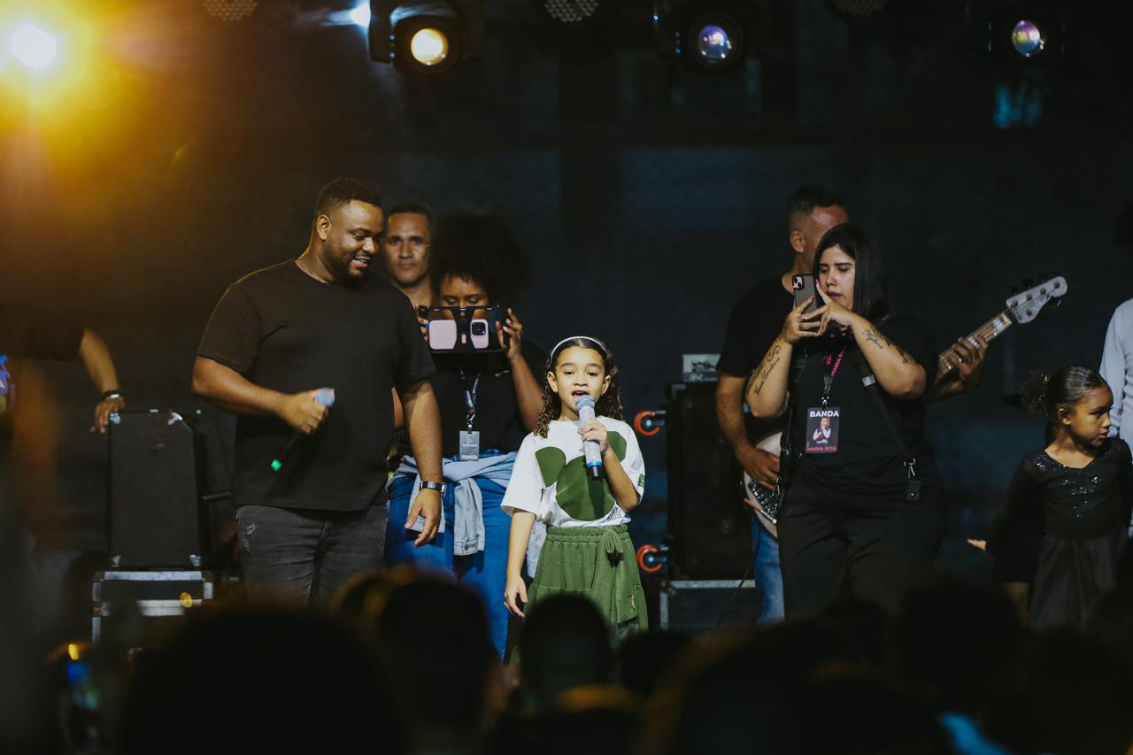 Maria Pita participa da Cruzada Evangelística Resgate e da Marcha Para Jesus