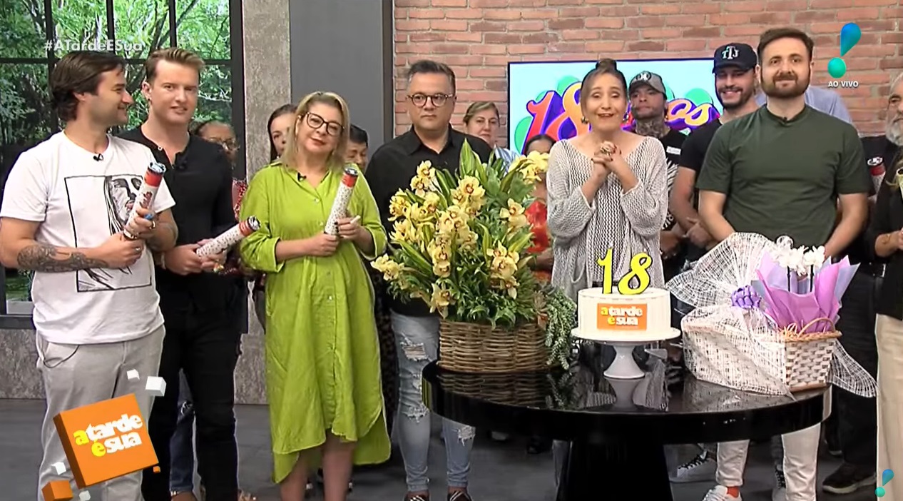 Sonia Abrão celebra 18 anos do “A Tarde É Sua” com edição especial de aniversário na RedeTV!
