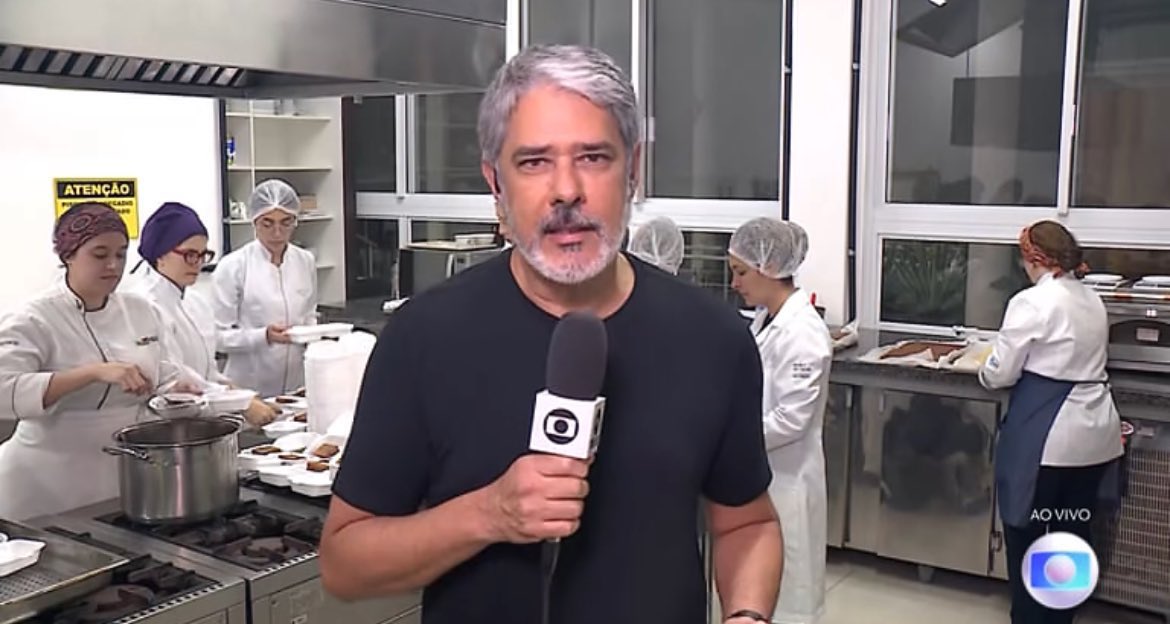 William Bonner se refugia em cozinha após ser hostilizado no Rio Grande do Sul