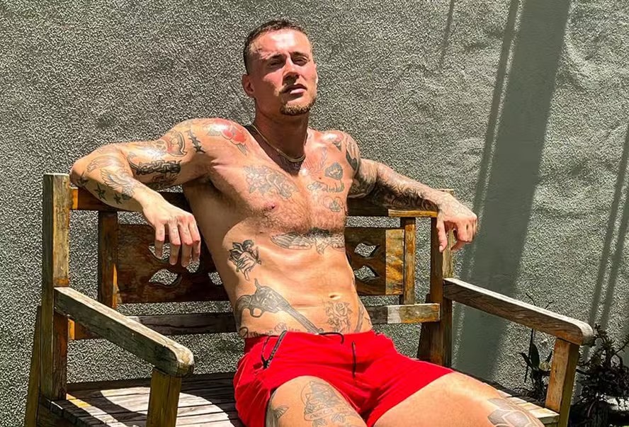 Bombeiro da Eliana revela cantada de famoso casado