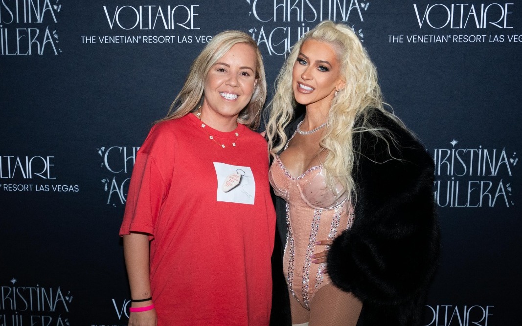 DJ Carol Favaro conhece Christina Aguilera em Viagem especial a Las Vegas