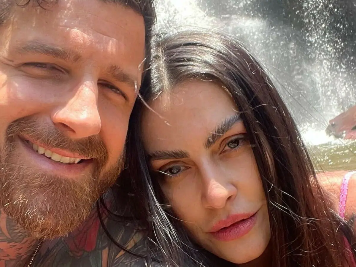 Marido de Cleo sofre traumatismo craniano após cair e bater a cabeça