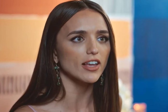 Rafa Kalimann rebate acusações de mudar texto de “Família É Tudo”