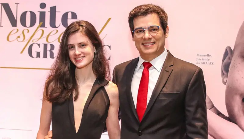 Laura Portiolli estreia programa no SBT