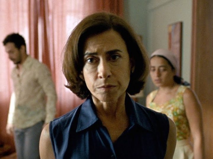 “Ainda Estou Aqui” faz história após vitória de Fernanda Torres no Globo de Ouro