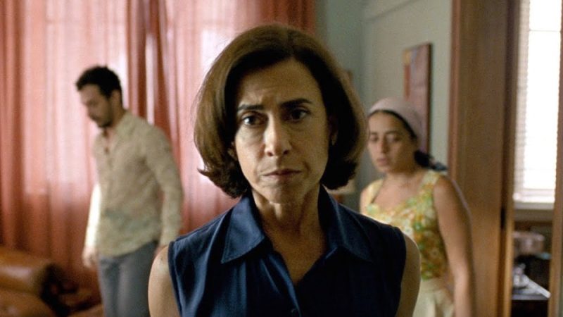 “Ainda Estou Aqui” faz história após vitória de Fernanda Torres no Globo de Ouro