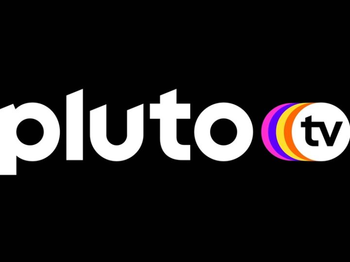 Pluto TV anuncia programação do mês de abril