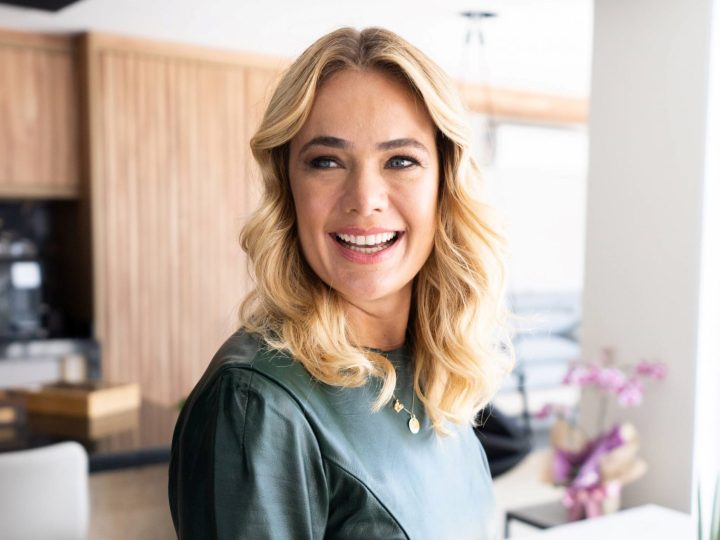 Thaís Pacholek retorna ao SBT em grande estilo como apresentadora