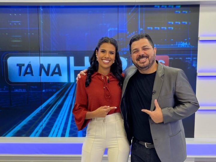 Júlia Matos estreia no “Tá na Hora SC”