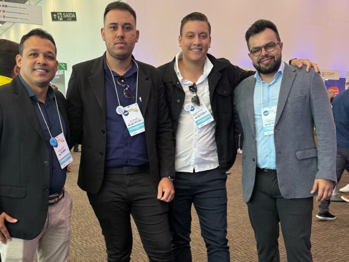 Duo Gelatto marca presença no ABF Franchising Summit 2025