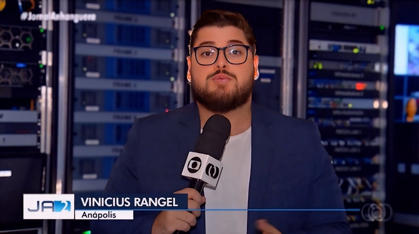 SBT rouba jornalista premiado da Globo para reforçar o time do “Aqui Agora”