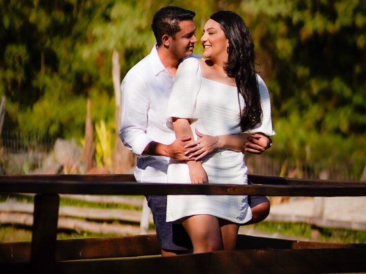 Jornalistas Andressa Vasconcelos e Leo Roque realizam ensaio pré-wedding com Wesley Gonzaga