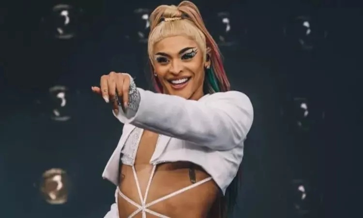 Pabllo Vittar se apresenta em Goiânia com o Club Vittar