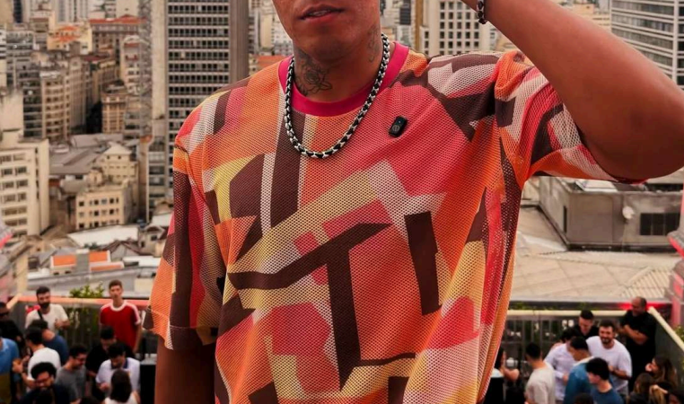 Bloco do Felino é confirmado na terça de Carnaval e reforça protagonismo de Rom Santana no Bixiga