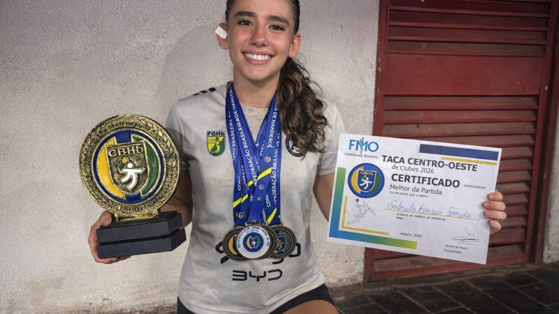 Gabriela Gomide é destaque absoluto na Taça Centro-Oeste de Handebol Juvenil