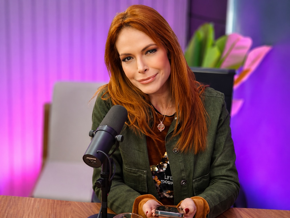 RedeTV! contrata Babi Xavier para apresentar novo reality show