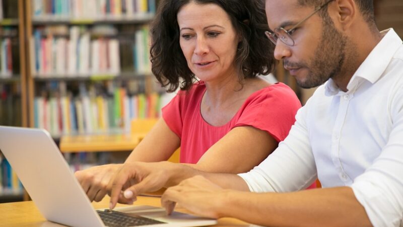 Serviços especializados impulsionam demanda por empresas de link building no mercado digital