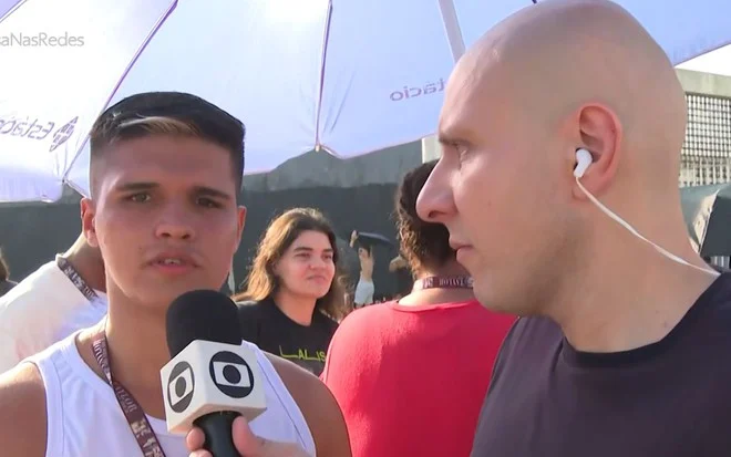 Repórter da TV Globo é visto de forma inédita