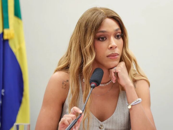 Erika Hilton ganha direito de resposta no horário nobre do SBT