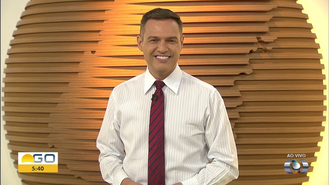 Handerson Pancieri completa 32 anos de TV Anhanguera