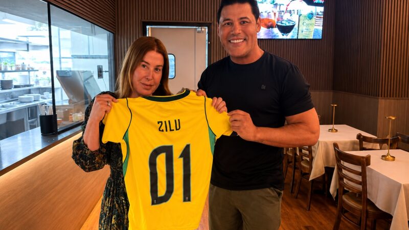 Gui Artístico encontra Zilu Camargo nos Estados Unidos para torcida especial pela Seleção Brasileira