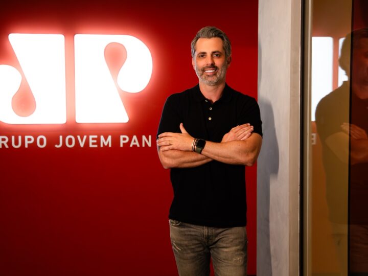 Jovem Pan anuncia Arthur Ingnez como novo diretor comercial