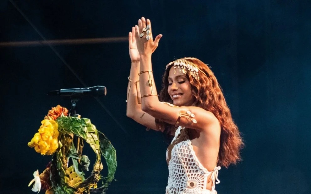 Anitta chega a 182 países com EQUILIBRIVM