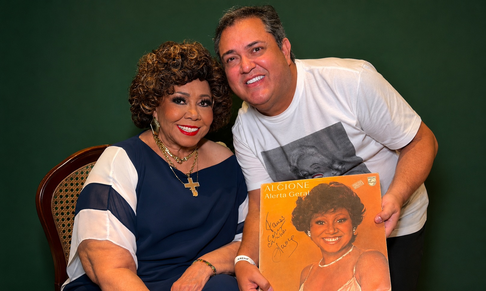Alcione encanta Goiânia com espetáculo marcante na Arena Multiplace