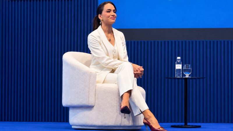 Do Japão para o mundo da beleza: dermatologista goiana é destaque no Rennova Summer Summit