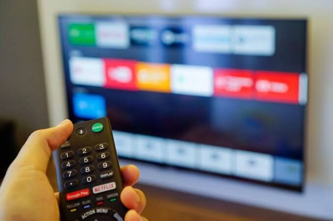 TV aberta: por que ainda faz parte da rotina brasileira?