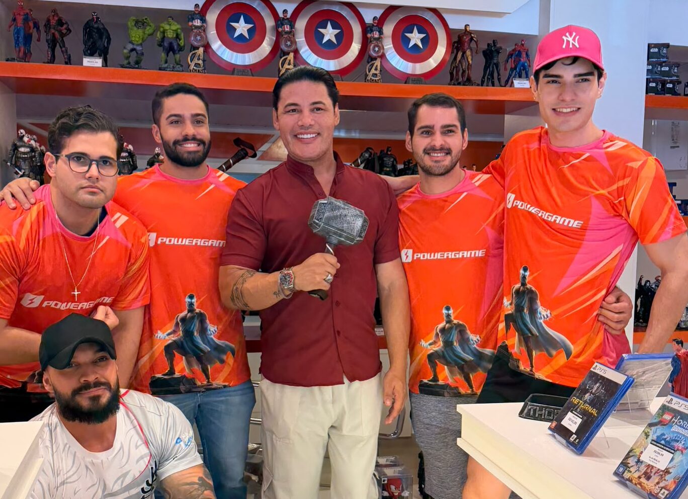 Gui Artístico prestigia inauguração da Power Game, nova loja gamer em Goiânia